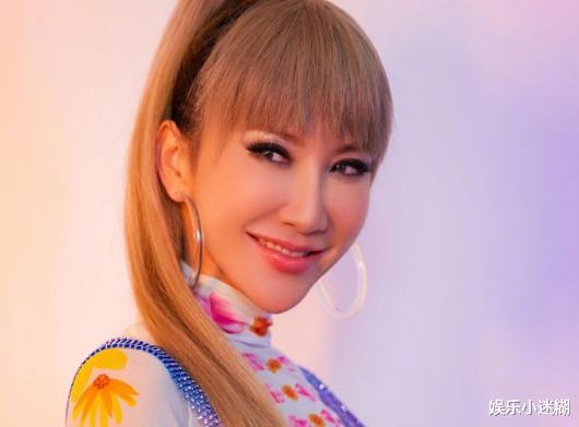 李玟遗体将解剖，小S得知哭到天亮，欲轻生跟随，粉丝斥其蹭热度