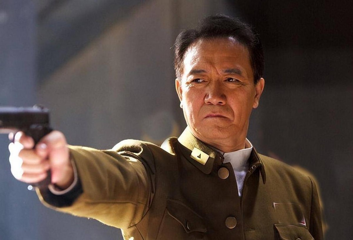 又一30集军旅剧来袭,演员阵容强大,精彩剧情堪比《亮剑》,期待