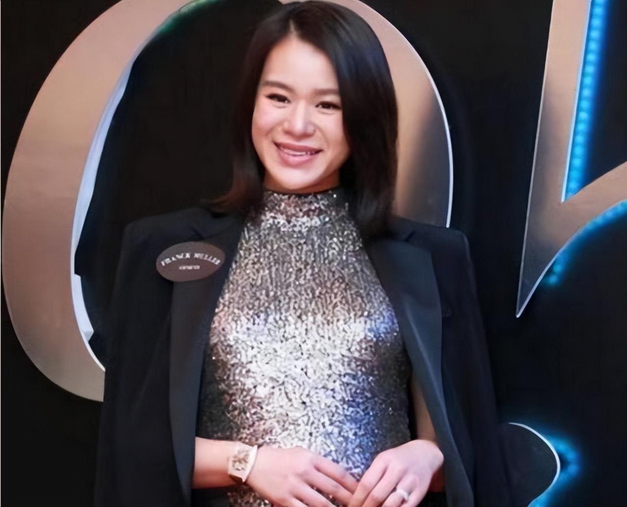 发型 9位“一胖毁所有”的女星，怀孕前是窈窕淑女，怀孕后涨到190斤