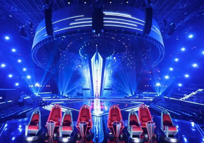 谢霆锋|好声音录制人员曝大瓜:50万转腚费存在,谢霆锋最刚,给钱都没用