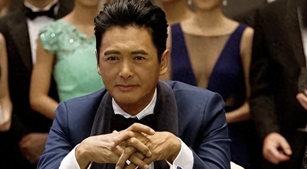 贪财好色，吃里扒外！深扒之下，周润发的狐狸尾巴终于是露出来了