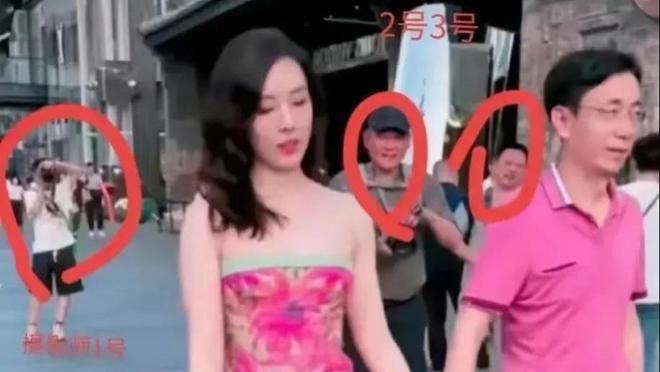 董小姐|曝牵手事件是董小姐自导自演的闹剧，五大细节显示，胡总疑被算计