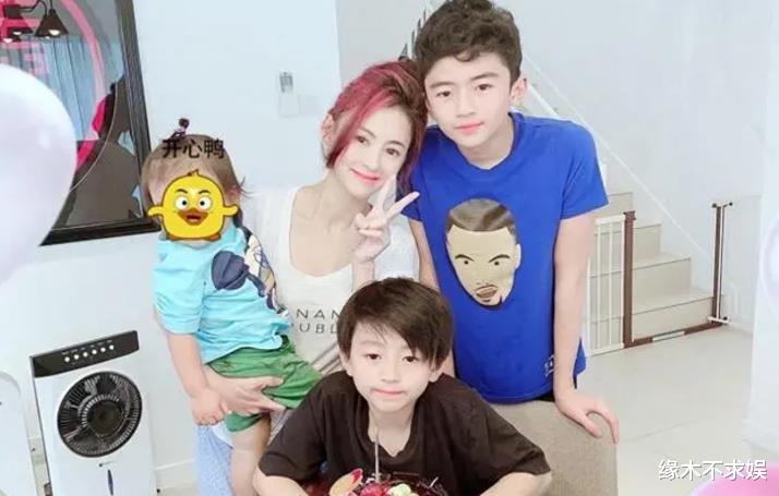 张柏芝为小儿子庆生,5岁张礼承首曝正面照,颜值超高不输俩哥哥