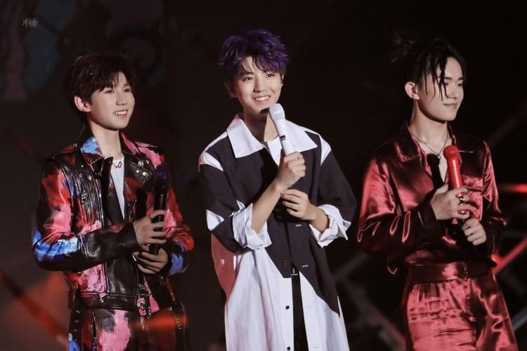 2024央视春晚想看谁？宋小宝岳云鹏被网友嫌弃，这3位呼声最高