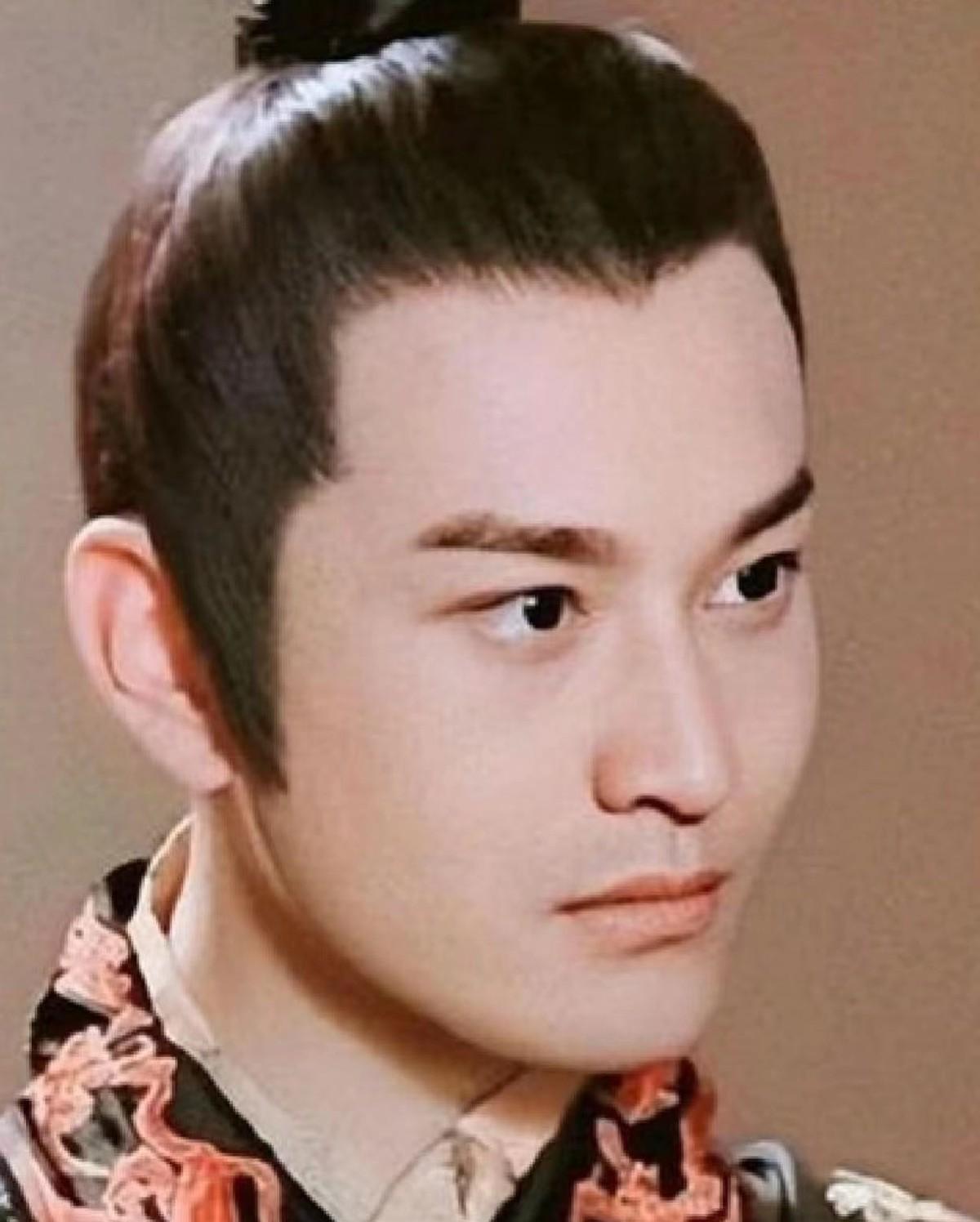 一日夫妻百日恩，但这一次对不起，黄晓明没有“放过”杨颖!