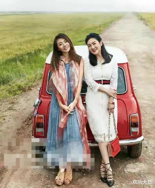 程晓玥|程晓玥妈妈信息曝光:名门千金,爷爷是外交官,职业女性,嫁富豪