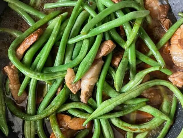 豆角|女子吐槽亲妈天天只做一个菜,得知真相后崩溃,母爱有但不多