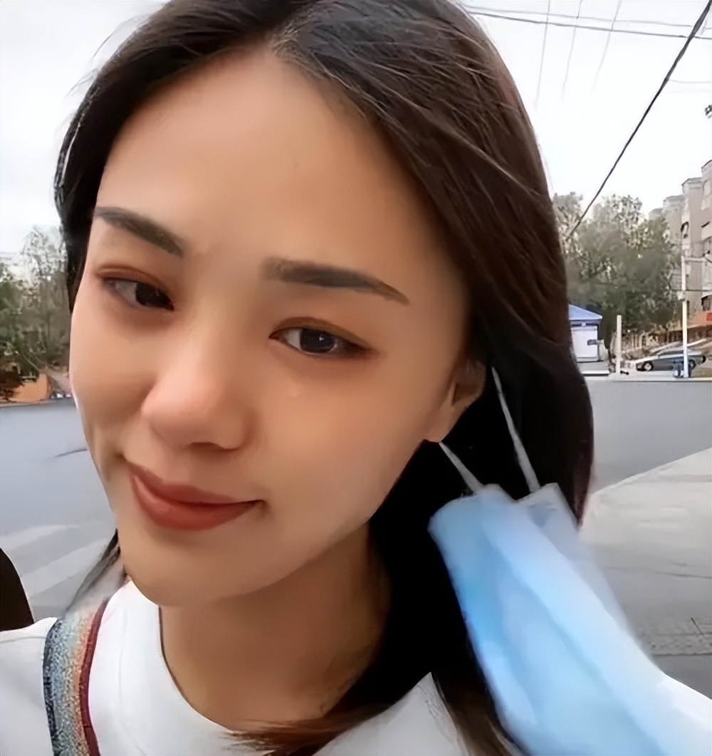 豪宅|曝樊小慧人设翻车,有幕后团队,住豪宅8家公司儿子学费20万