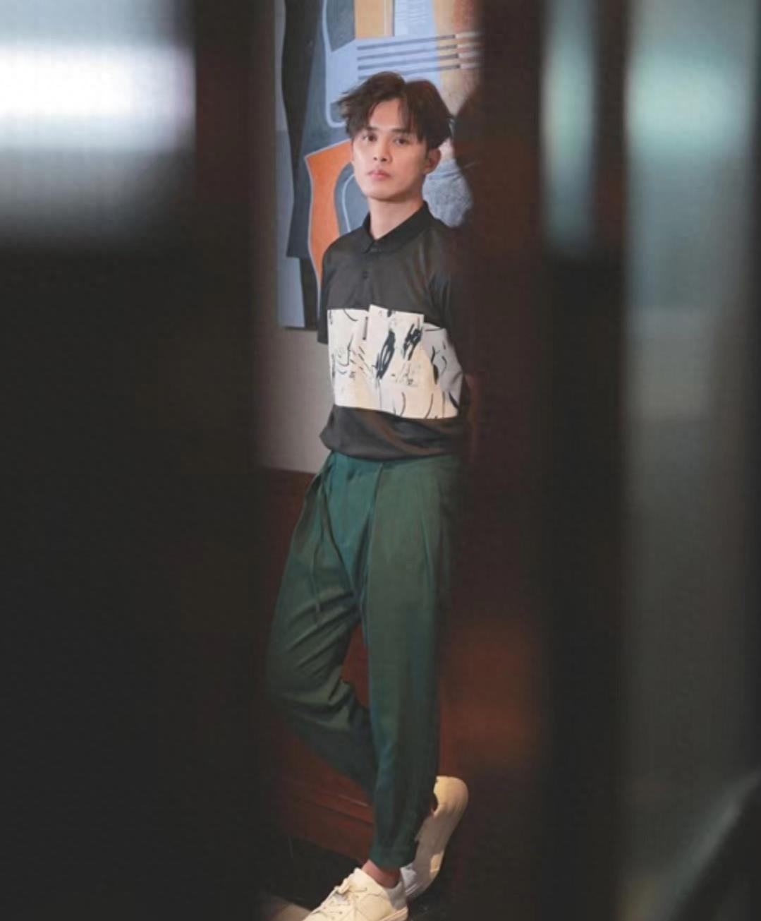 爱情事业双丰收!TVB小生自认背后独自承受压力,直呼有苦只有自己知