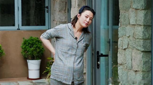 因太漂亮被导演“收入囊中”的4位女星，甚至戏还没拍完就已怀孕