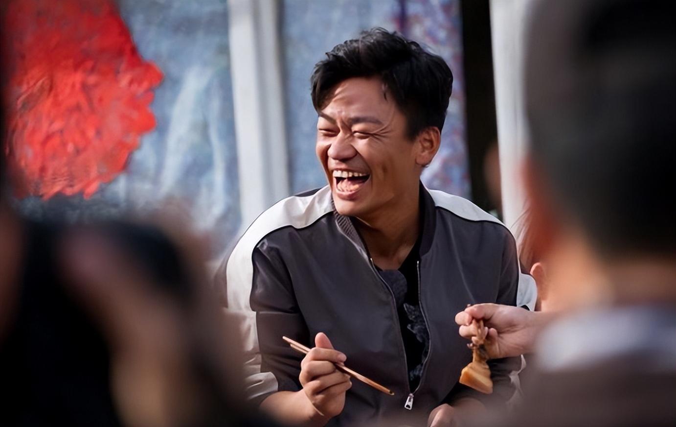 嘎子回应王宝强借自己1亿传闻：我的钱还不够人家一年丢的呢！