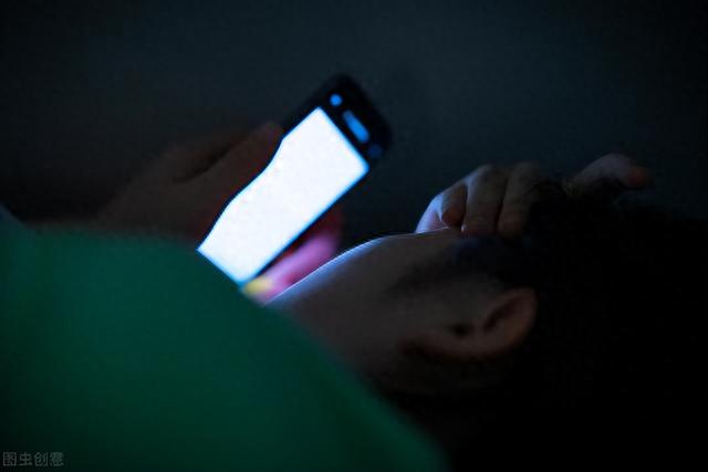 几点睡算熬夜？医生：不是11点，也不是12点，大部分人或许做错了