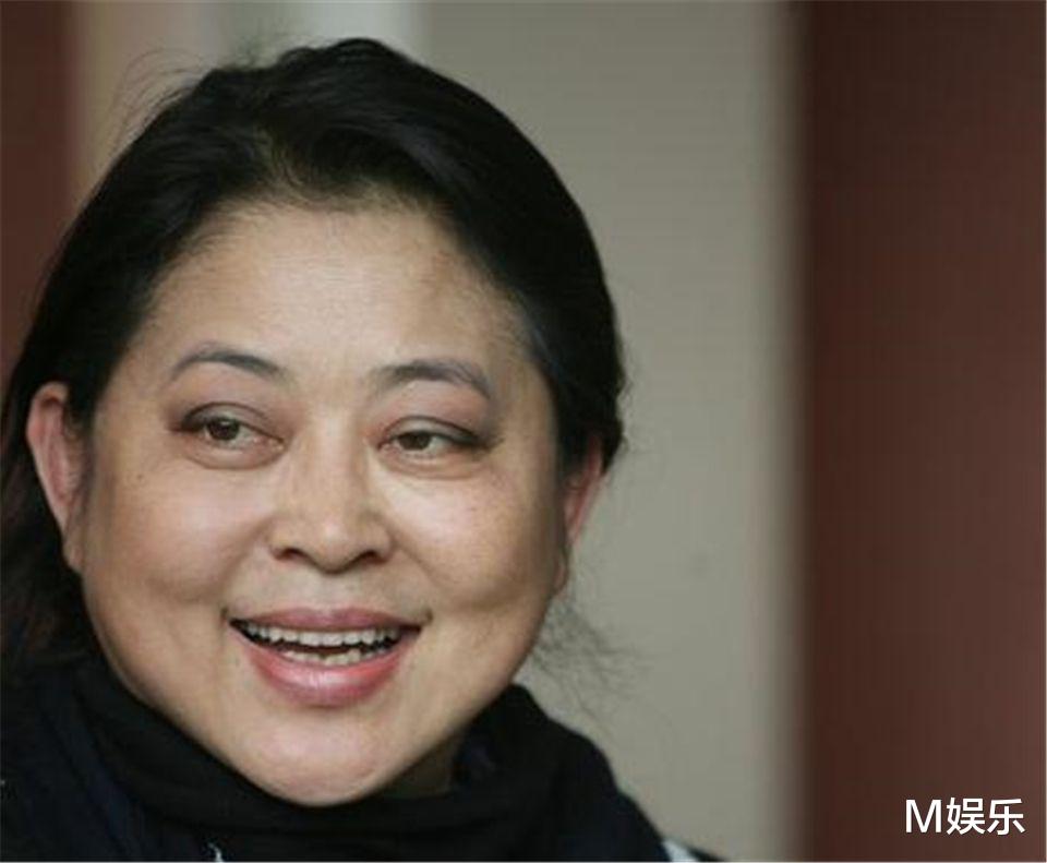 |年轻时“倾国倾城”,老了“丑到掉渣”,这7位女星太可惜!