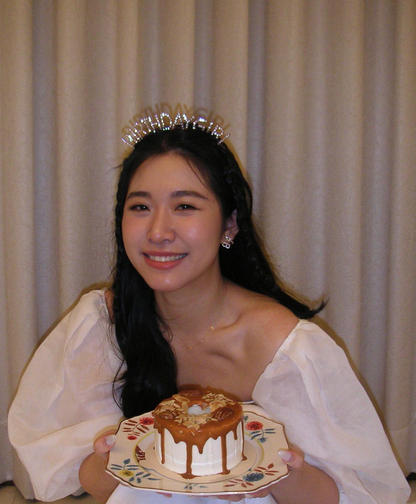 |吴宗宪“金屋藏娇”的妻子现身，60岁的张葳葳，依然貌美如花很优雅