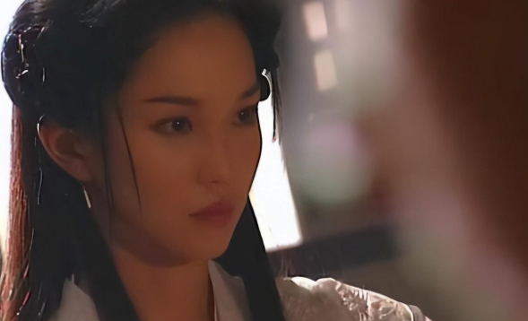 演员范文芳:因为不旺夫被富家男友抛弃,嫁给李铭顺被宠成了宝