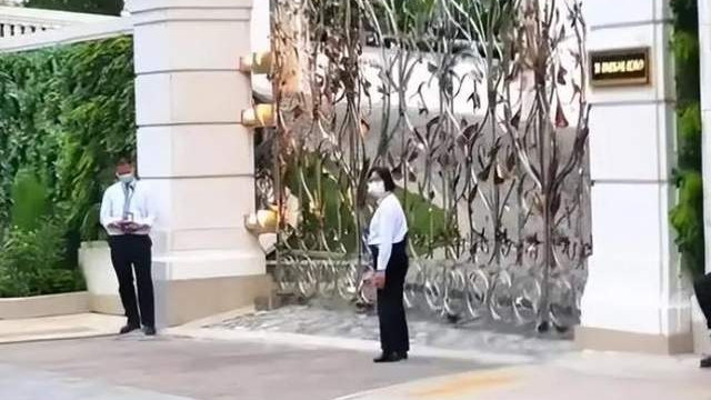 李嘉诚50亿豪宅翻新，门口近照首度曝光！安保措施做得极为严密