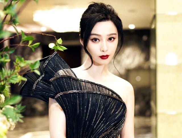 欧阳娜娜|“性凝视”是怎样毁掉一个人的？范冰冰柳岩都是受害者