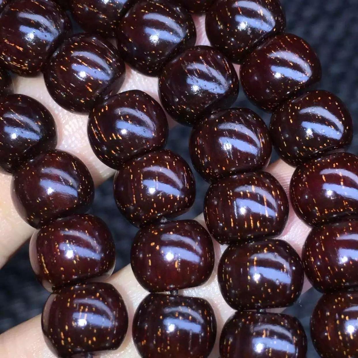 文玩|文玩人的审美真奇怪,越不完美越被爱,5种瑕疵被热棒!