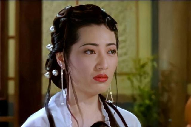 最美“潘金莲”杨思敏，19岁走红33岁却沦落卖拉面 ，现在如何了