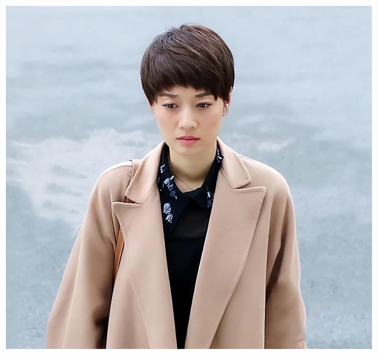 声称自己因为相信马伊琍的代言,便投资了一家奶茶店.