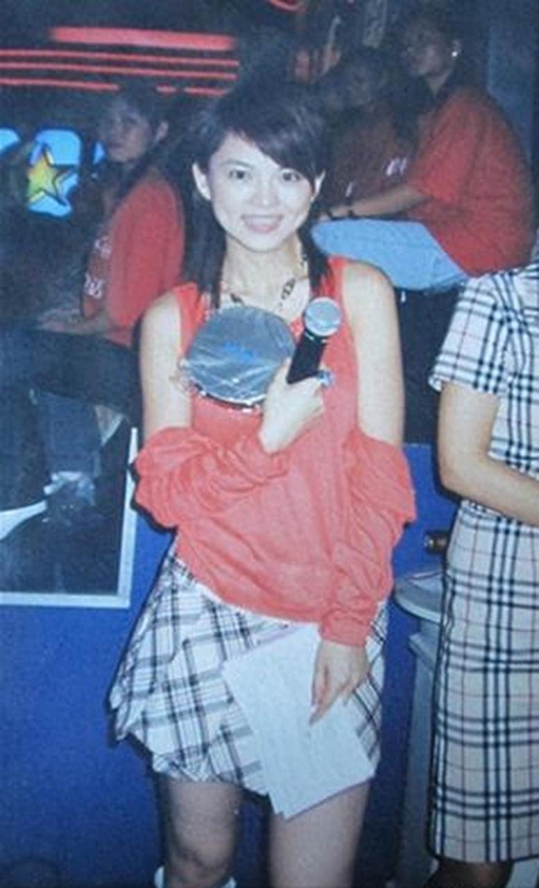 到底是谁在喜欢她?多次被抵制又复出,背后“靠山”逐渐浮出水面