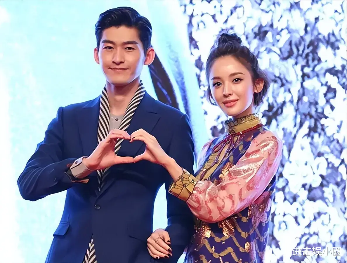 古力娜扎与小鲜肉疑似同居，两人相识多年，男方爱拍性感床照