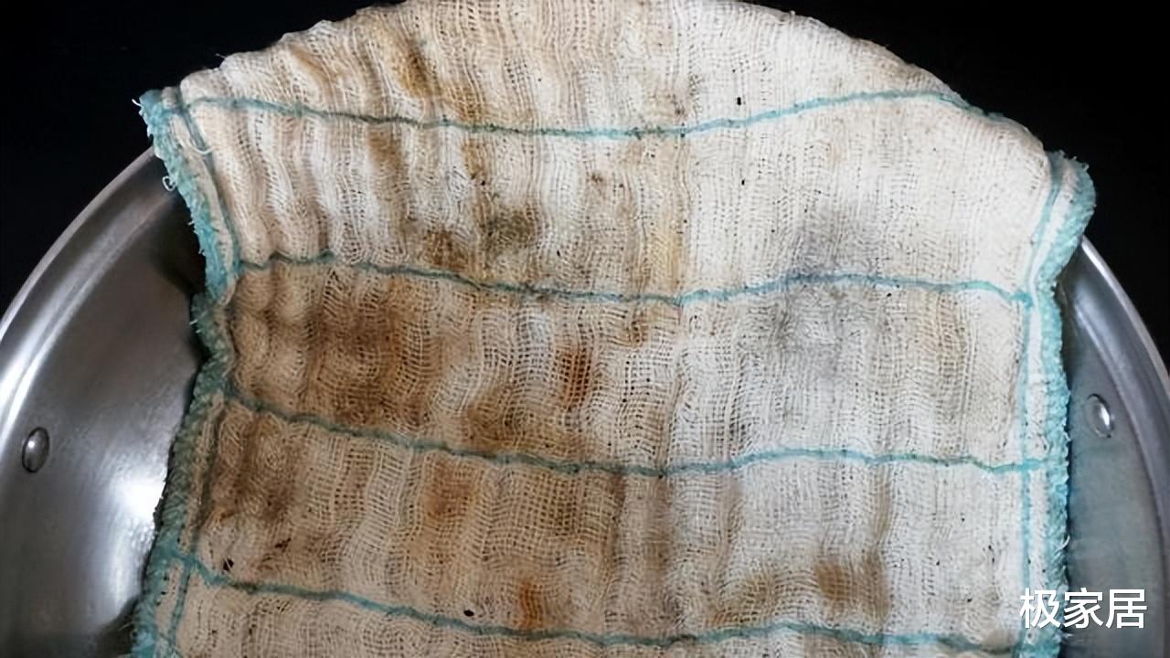 年底大扫除,家里这些“旧东西”要扔掉,不是执拗,是过来人经验