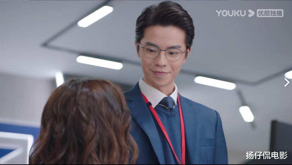 新闻女王:大家有没有发现,刘艳和他不声不响地在一起了