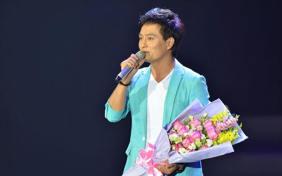 草根歌手云飞,6年前抛弃妻女,现如今付出了惨痛的代价