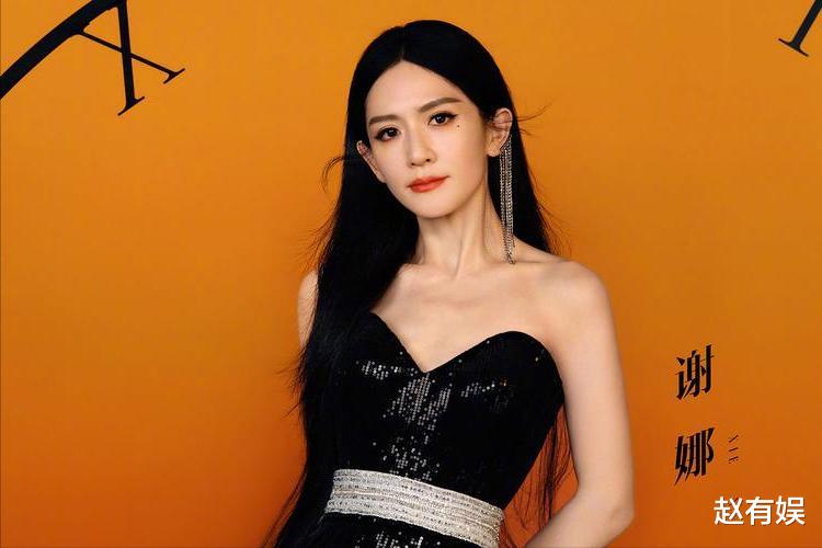 |谢娜《浪姐》舞台被抵制,观众大喊不要投给她,下场时好心酸!