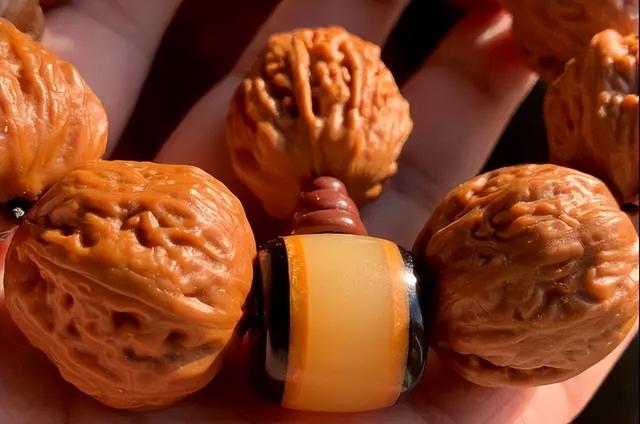 文玩核桃|文玩核桃完美包浆玉化,只需要这么做!新核友必问的9个问题