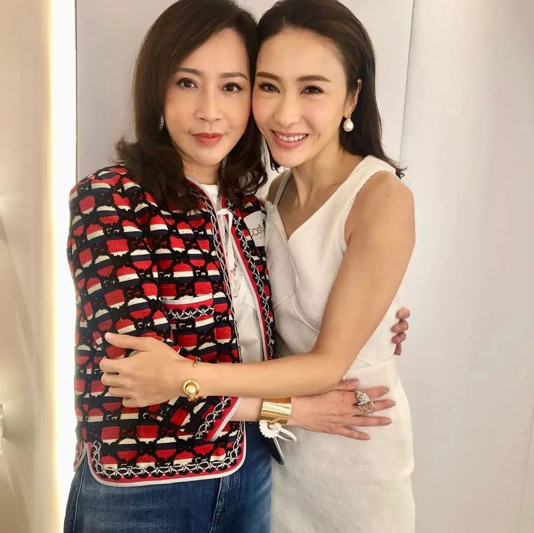 61岁港圈“冻龄富婆”近照曝光:比起爱马仕,我更想拥有这张脸