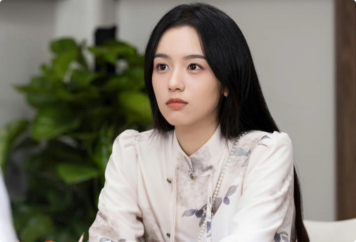 皮相相似,但骨相差了一大截,这四对女星共用一张脸,却天差地别