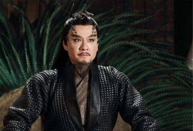 凯特王妃|为娶小8岁娇妻,用尽手段和妻子离婚,今落魄,前妻却成当红明星