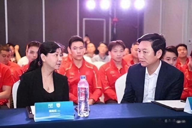 周继红：送郭晶晶上裁判席，开除田亮力捧全红婵，如今怎么样了？