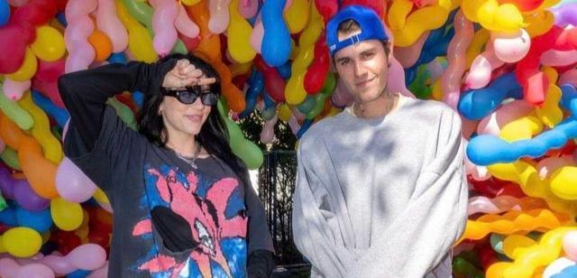 贾斯汀·比伯|贾斯汀比伯病情严重取消巡演，老婆晒脸颊消瘦照曝近况