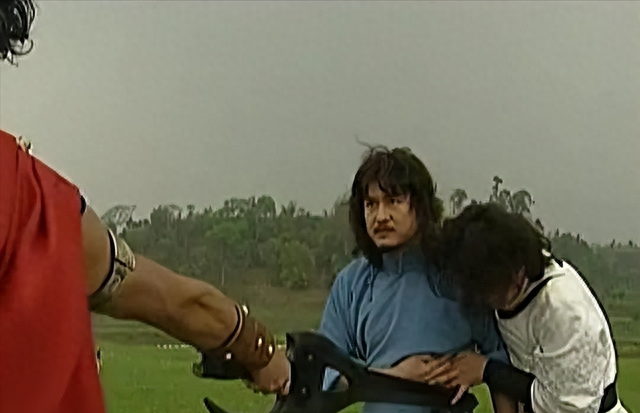 太敷衍!国产剧侮辱观众智商,穿帮镜头频出,一个比一个离谱