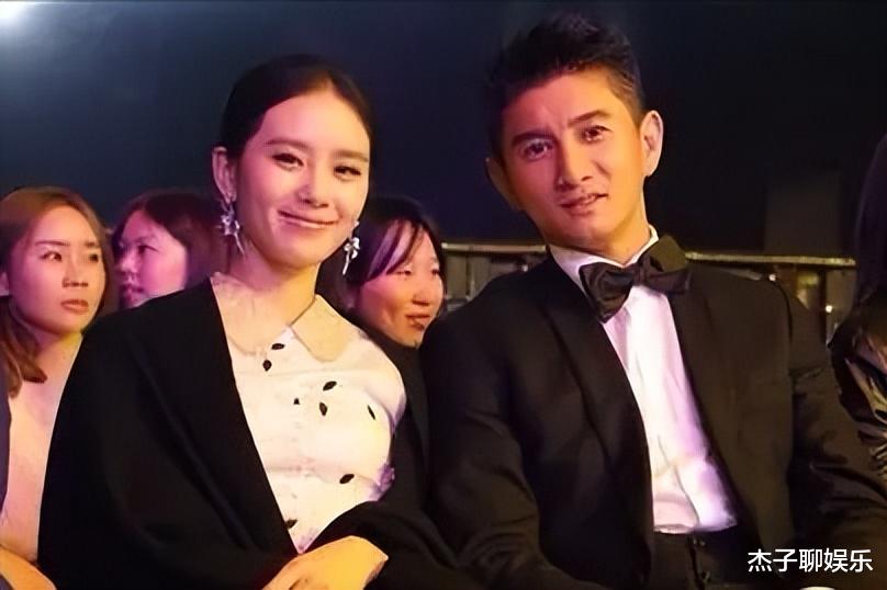 吴奇隆8年婚姻算计暴露太自私,刘诗诗“嫁给爱情”成了笑话!