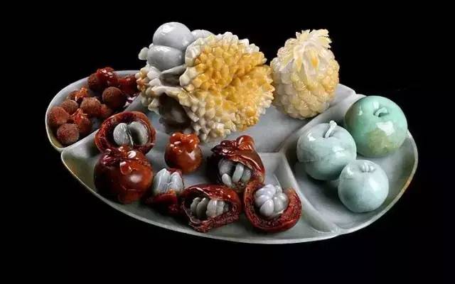 古董|欣赏一下翡翠奇石宴