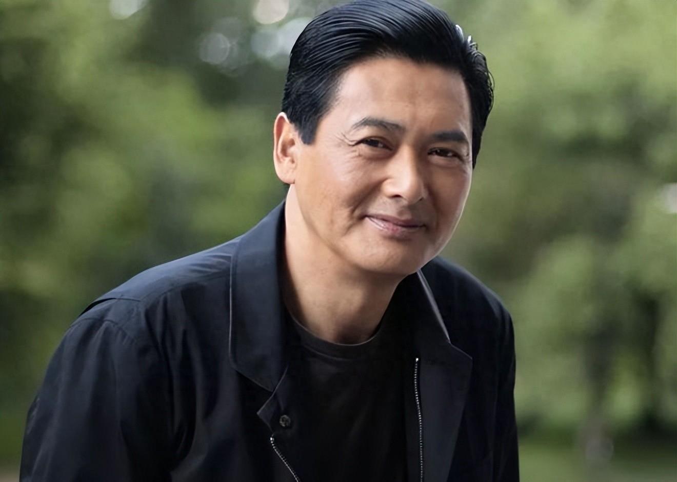 利欲熏心，吃里扒外！深扒之下，周润发的狐狸尾巴终于露出尾巴来了