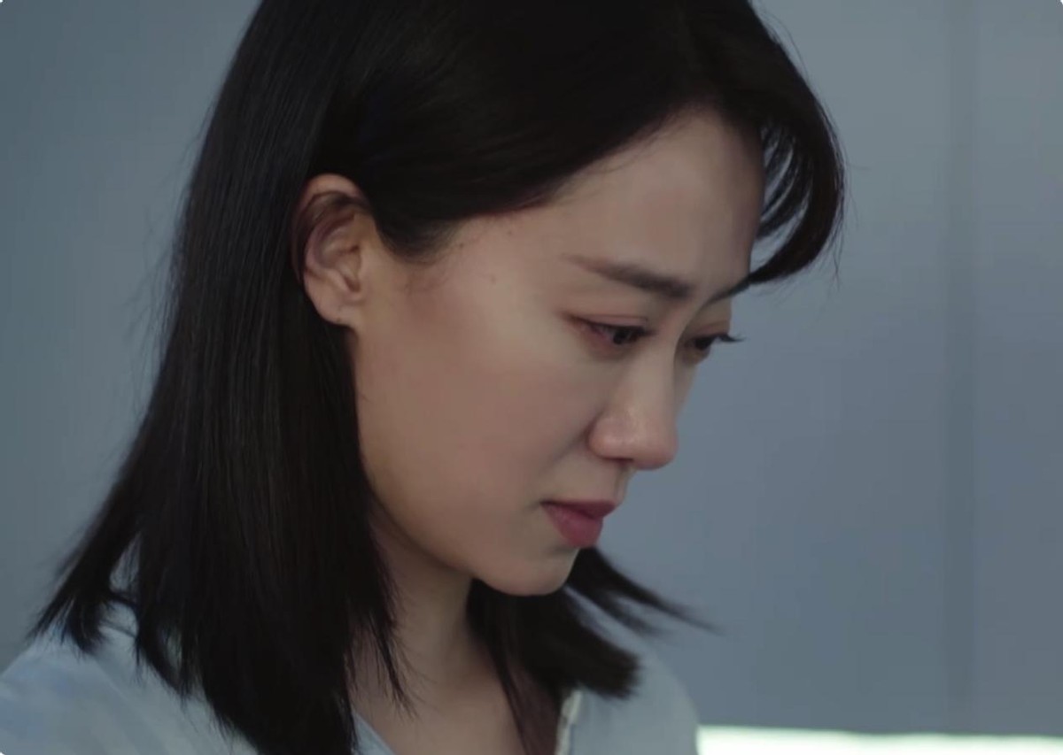 当37岁张小斐和36岁张嘉倪站一起,我才明白,什么叫顶级骨相