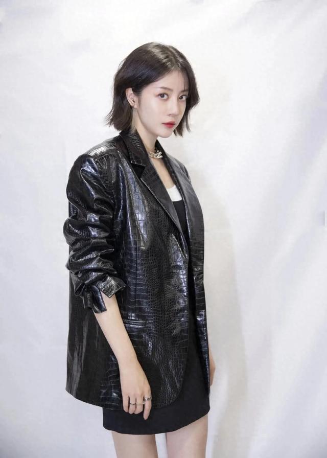 李溪芮,很有自己的个性