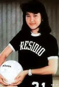 李玟12个冷知识：生前半年罹患乳癌，曾被刘銮雄原配宝咏琴排斥