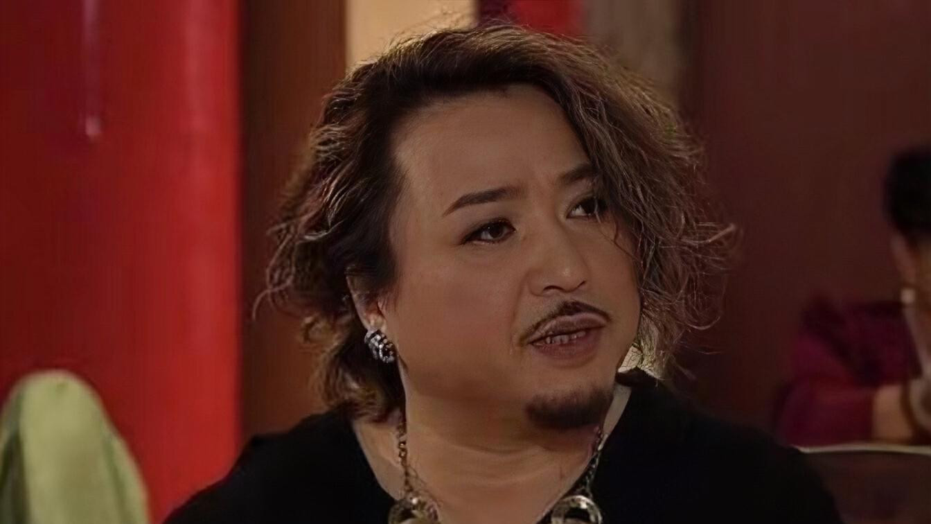 古明华|TVB前知名男星在内地开平价茶餐厅！亲自搬货冲奶茶，毫无明星架子