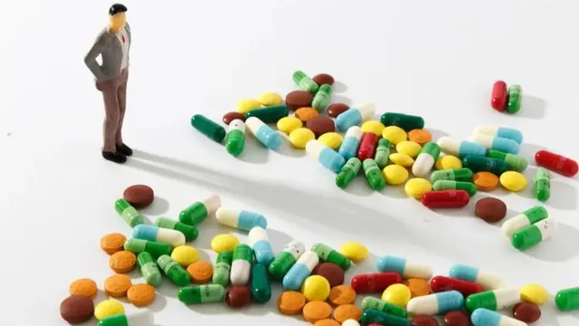 降压药|再次提醒：一直吃氨氯地平、硝苯地平，5个危害要重视！教你应对