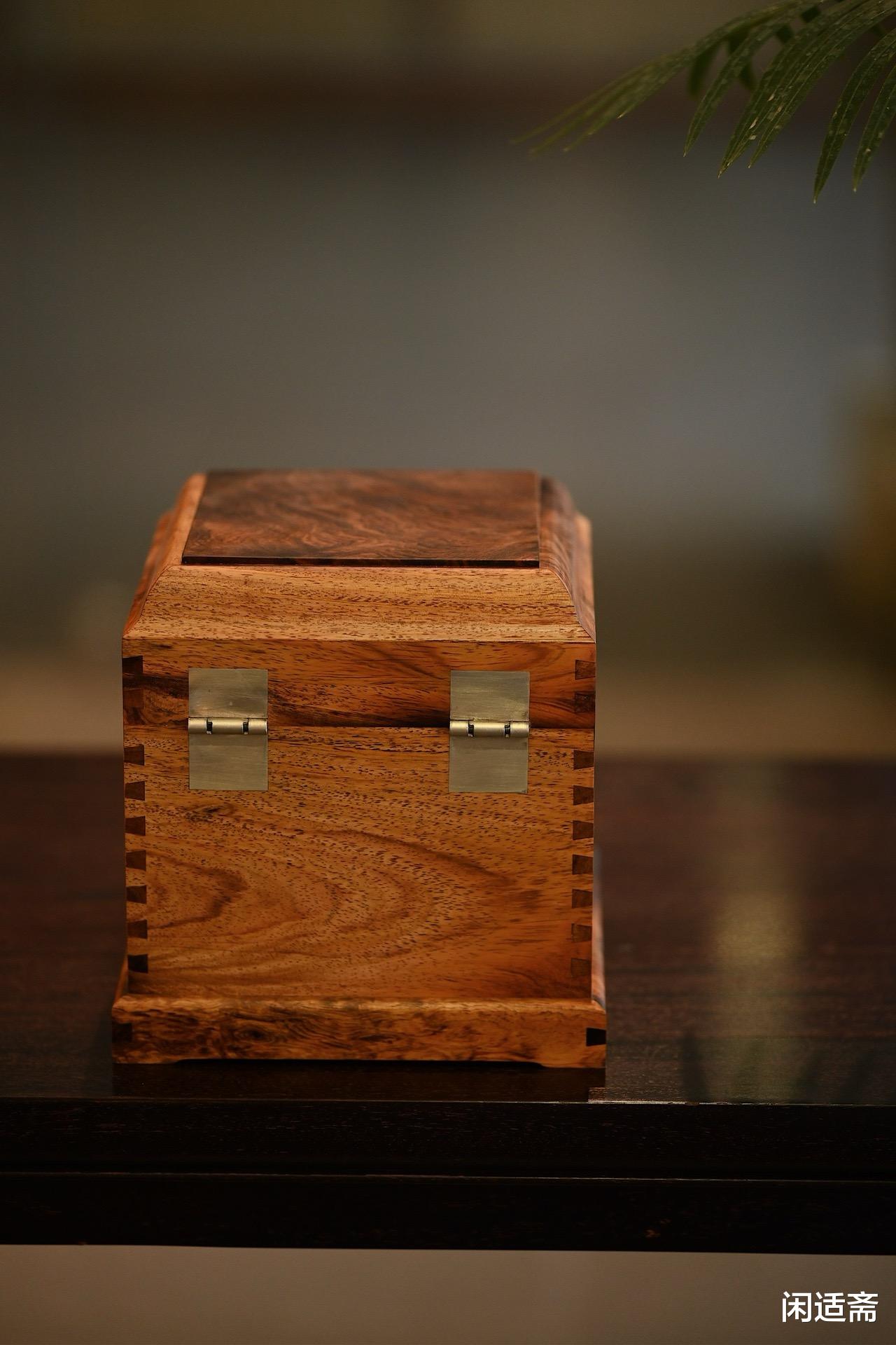 方寸乾坤,文房雅器,黄花梨印盒