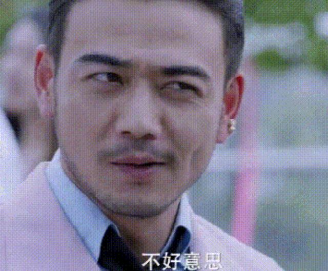 袁泉树立新标杆,无视网友大胆开麦,背后究竟是谁在撑腰?