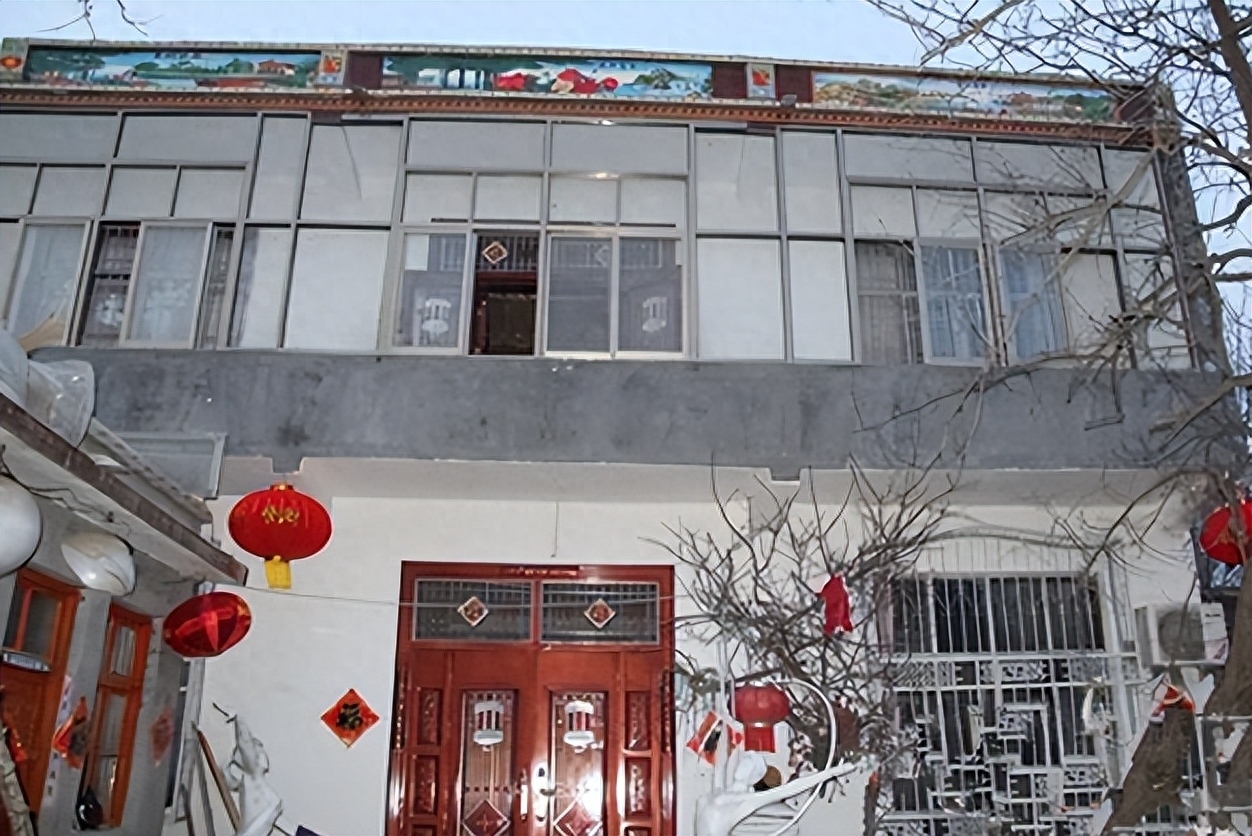 原形毕露！大衣哥北京“豪宅”曝光，想不到竟是这种人！