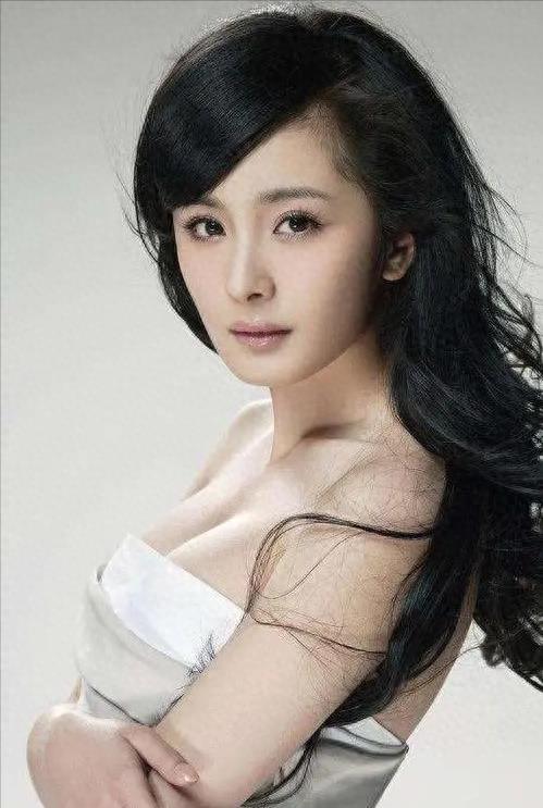 长得“歪瓜裂枣”,整得“美若天仙”,这5位女星全都靠脸逆天改命