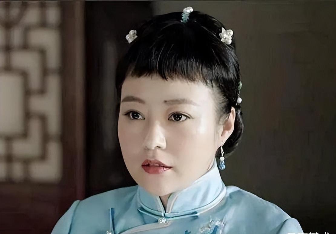 45岁郝蕾演少女翻车?膀大腰圆胖到没脖子,被自己说的话狠狠打脸